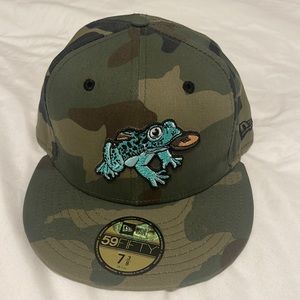 New era good luck frog hat